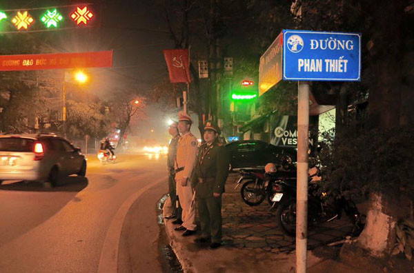 Cả nước hân hoan đón mừng năm mới Bính Thân 2016 ảnh 66