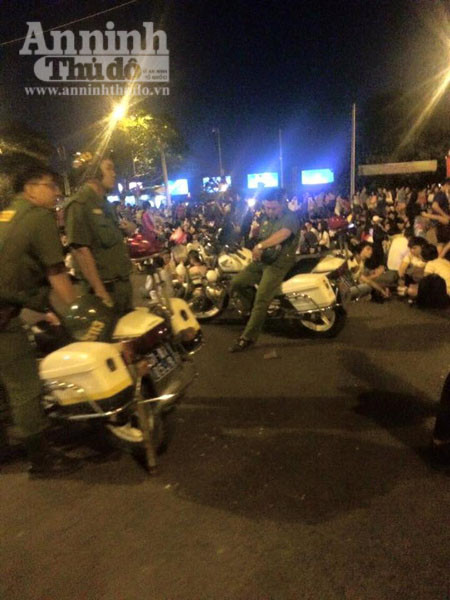 Cả nước hân hoan đón mừng năm mới Bính Thân 2016 ảnh 48