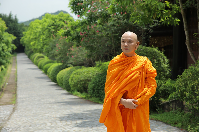 Diễn viên Việt Bắc trong vai tôn giả Mục Kiền Liên