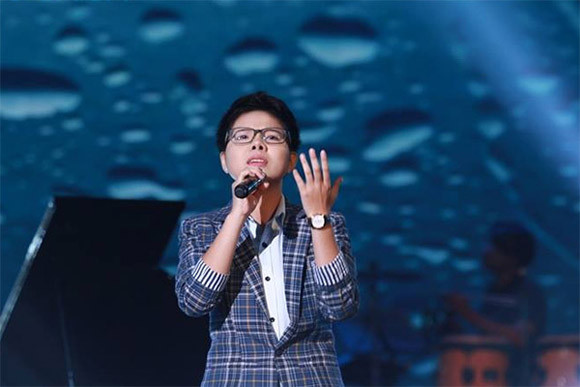 Cát Tường "lăm le" soán ngôi Đàm Vĩnh Hưng ảnh 1