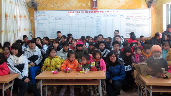 Cô trò trường THPT Việt Đức: Gieo yêu thương những ngày Tết đến ảnh 3