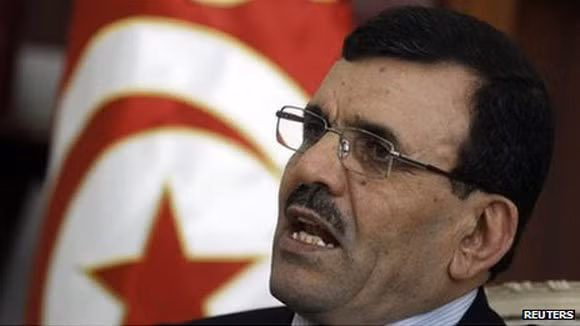 Thủ tướng Tunisia đệ đơn xin từ chức ảnh 1