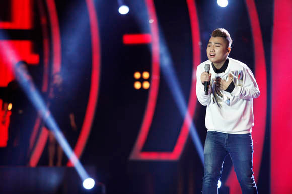Top 9 bứt phá ngoạn mục trong đêm Gala 1 Vietnam Idol ảnh 1