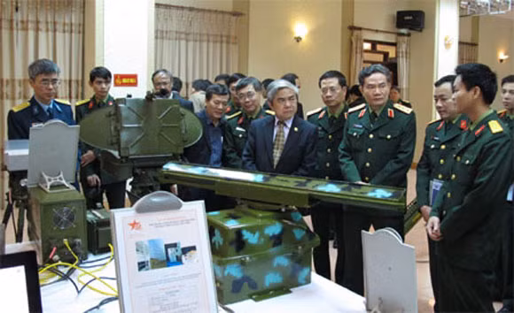 Ứng dụng công nghệ, kỹ thuật mới cho công tác sẵn sàng chiến đấu ảnh 1