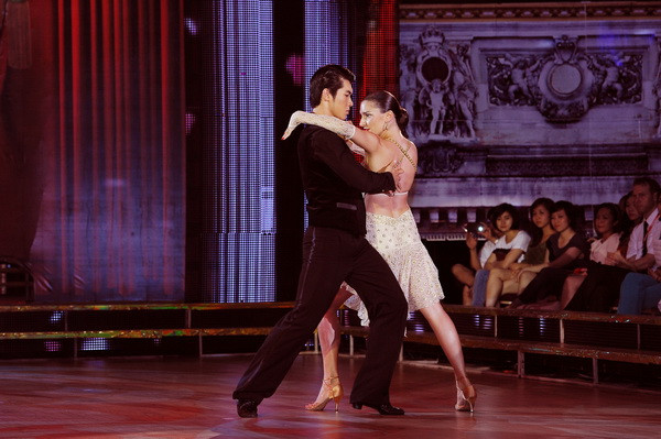 Trương Nam Thành giành tổng điểm tuyệt đối đầu tiên của BNHH 2012 ảnh 6