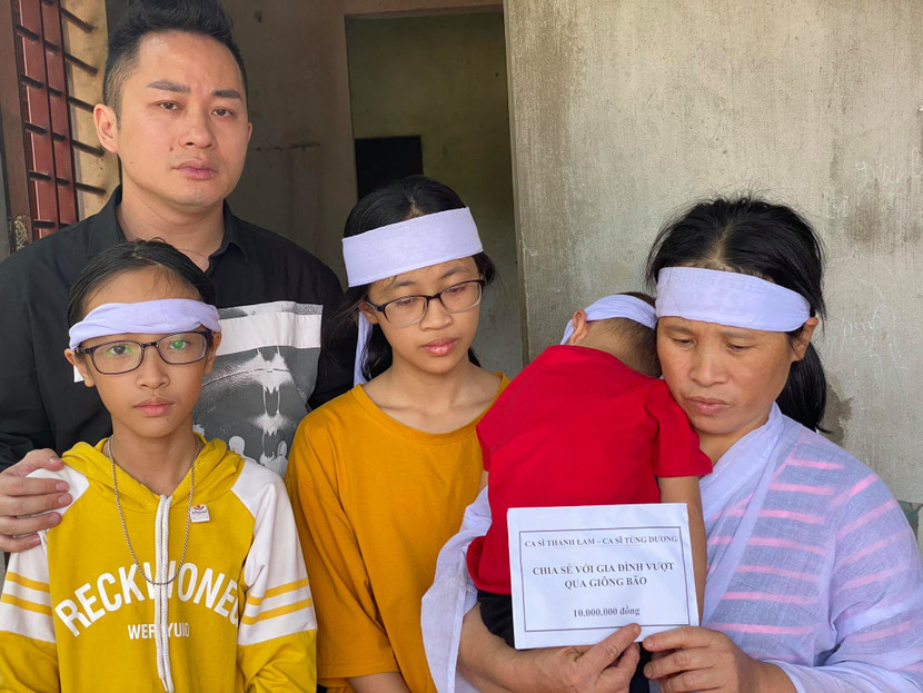 Tùng Dương sẽ trích tiền bán vé từ hai đêm liveshow sắp tới để gây quỹ ủng hộ người dân Quảng Trị bị thiệt hại do bão lũ