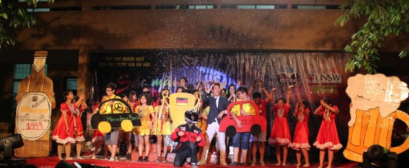 “Sắc màu chuyên ngoại ngữ”: Trải nghiệm các nền văn hoá độc đáo trên thế giới ảnh 11