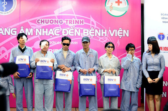 Bữa tiệc âm nhạc đa sắc màu nhiều ý nghĩa ảnh 11