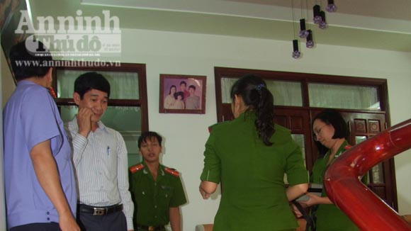 Trộm 20 chỉ vàng và 100 triệu đồng giữa ban ngày ảnh 2