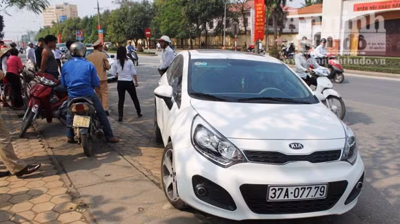 Một người nguy kịch vì bị tai nạn hai lần liên tục ảnh 2