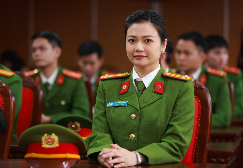 NSƯT Kiều Anh vào vai nữ cảnh sát trong phim NSƯT Kiều Anh vào vai nữ cảnh sát trong phim