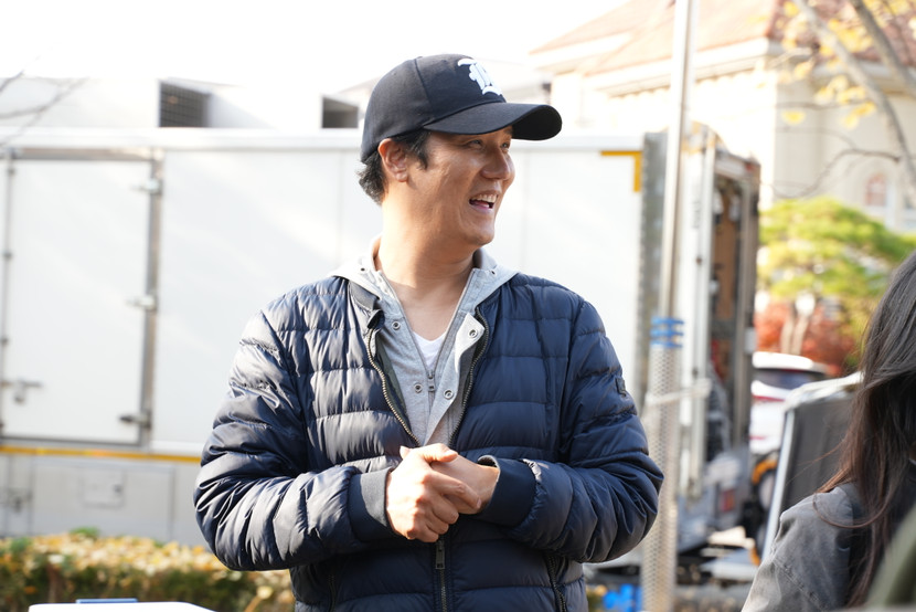 Đạo diễn kiêm biên kịch Mo Hong-jin