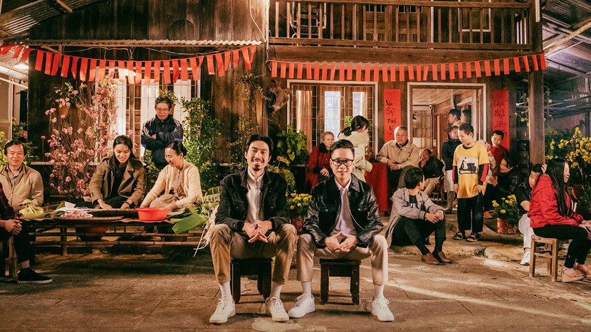 Đen Vâu và JustaTee kết hợp với nhau trong MV "Đi về nhà" Đen Vâu và JustaTee kết hợp với nhau trong MV "Đi về nhà"