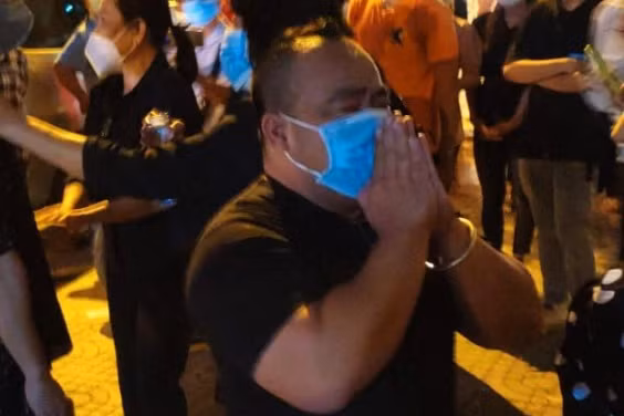 Hiếu Hiền gửi lời xin lỗi về hành động đăng tải đoạn livestream thi hài danh hài Chí Tài