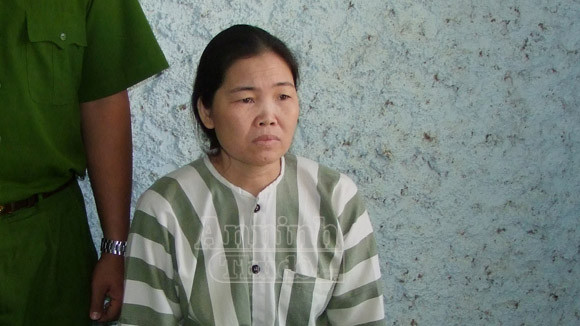 Hội trưởng hội phụ nữ chiếm đoạt tiền vay vốn rồi bỏ trốn ảnh 1