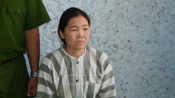 Hội trưởng hội phụ nữ chiếm đoạt tiền vay vốn rồi bỏ trốn ảnh 1