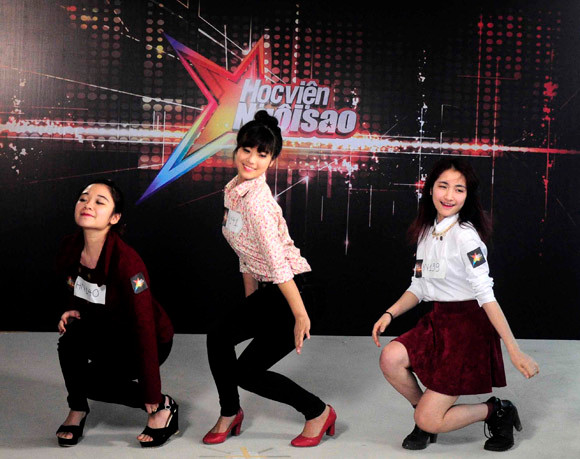 Hotboy, hotgirl "đình đám" cạnh tranh quyết liệt để trở thành ngôi sao ảnh 2