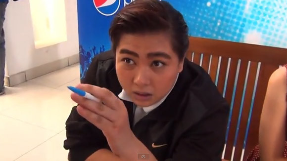 Đông Hùng giả gái, lột đồ trước bộ ba "giám khảo" ảnh 9