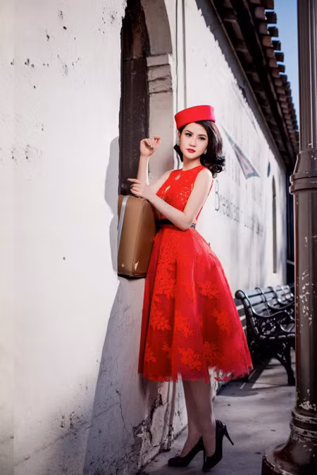 Hoa hậu Tristina Trâm Bùi khoe sắc với phong cách cổ điển ảnh 10