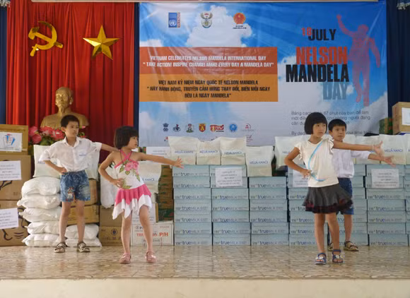 Sẻ chia khó khăn với những mảnh đời đặc biệt ảnh 17