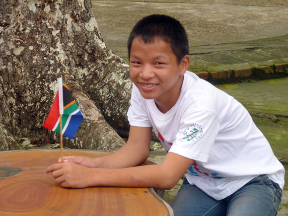 Sẻ chia khó khăn với những mảnh đời đặc biệt ảnh 9 Sẻ chia khó khăn với những mảnh đời đặc biệt ảnh 9