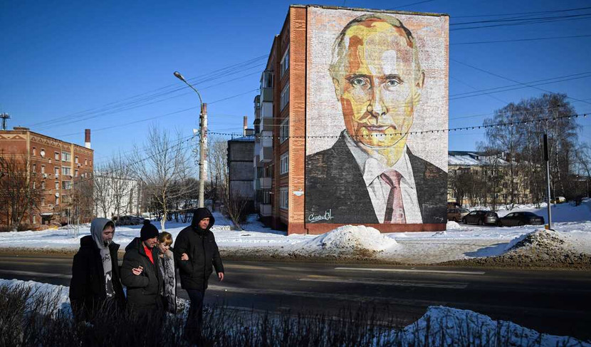 Nếu những thành viên khác của cộng đồng thế giới ngừng tham gia thì hoạt động của các tổ chức nói trên sẽ mất đi nhiều ý nghĩa. Cùng với thực tế trên, phương Tây sẽ mất đi phần lớn ảnh hưởng của mình.