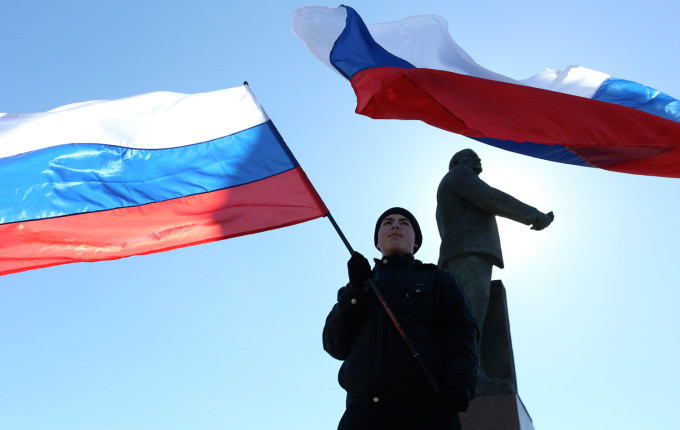 “Hành động của Nga chắc chắn sẽ gây ra phản ứng dây chuyền. Điều mà các nước phương Tây lo sợ nhất sẽ xảy ra”, các nhà phân tích đến từ Trung Quốc bày tỏ quan điểm.