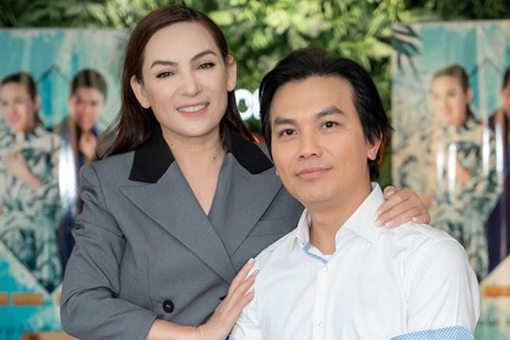 Mạnh Quỳnh lo lắng cho sức khỏe của Phi Nhung