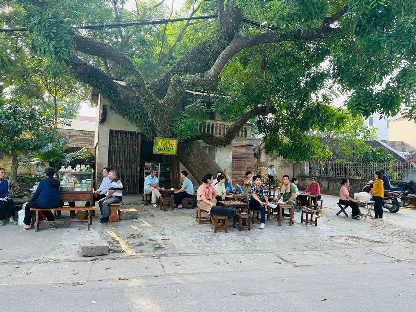 Bối cảnh phim "Tiếng vang Việt Nam" (2023) do Đài Truyền hình NHK của Nhật Bản làm kỷ niệm 50 năm quan hệ ngoại giao Việt - Nhật. Bối cảnh phim "Tiếng vang Việt Nam" (2023) do Đài Truyền hình NHK của Nhật Bản làm kỷ niệm 50 năm quan hệ ngoại giao Việt - Nhật.