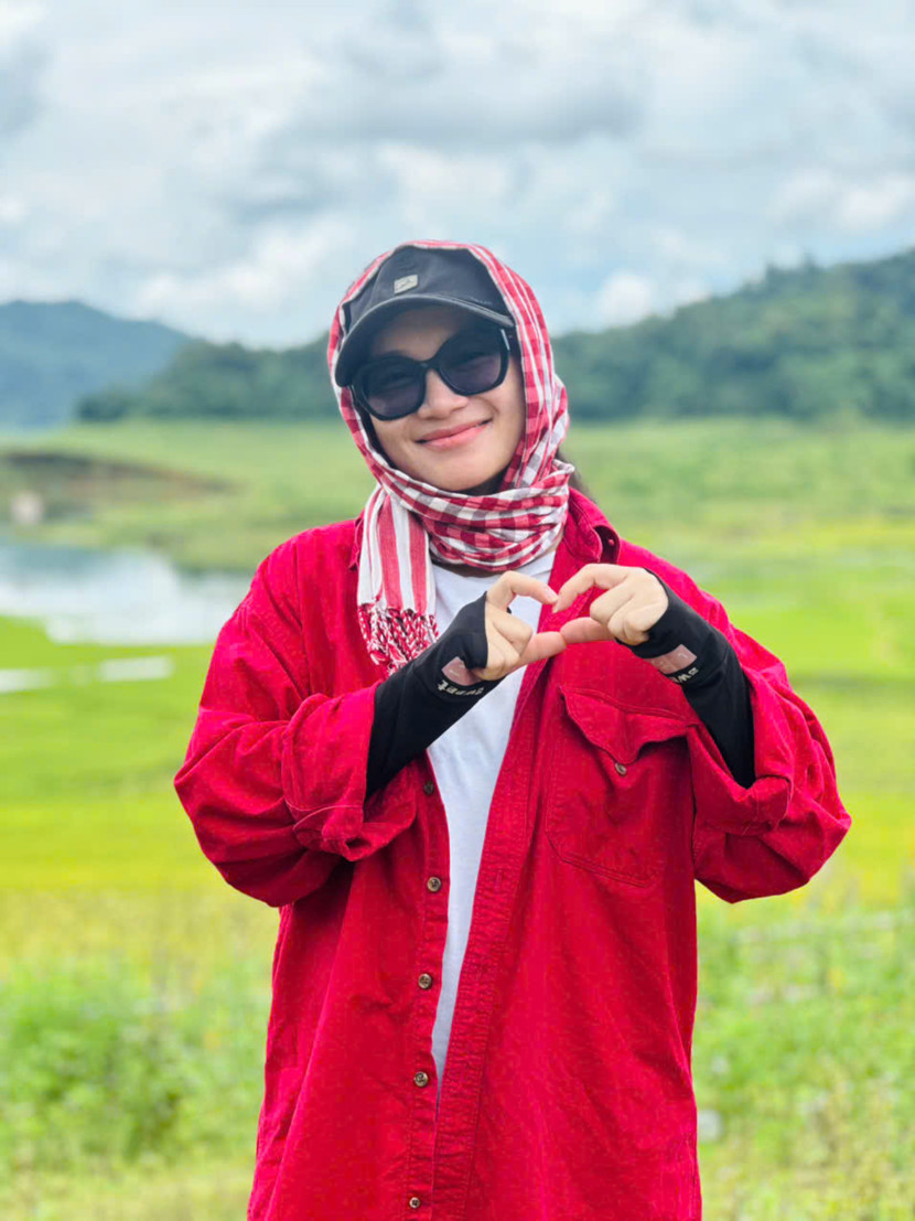 Đạo diễn Nhân Sơn đang đảm nhận vai trò sản xuất của dự án phim truyền hình dài tập "Tận hiến" hướng tới kỷ niệm 80 năm ngành tình báo Việt Nam Đạo diễn Nhân Sơn đang đảm nhận vai trò sản xuất của dự án phim truyền hình dài tập "Tận hiến" hướng tới kỷ niệm 80 năm ngành tình báo Việt Nam