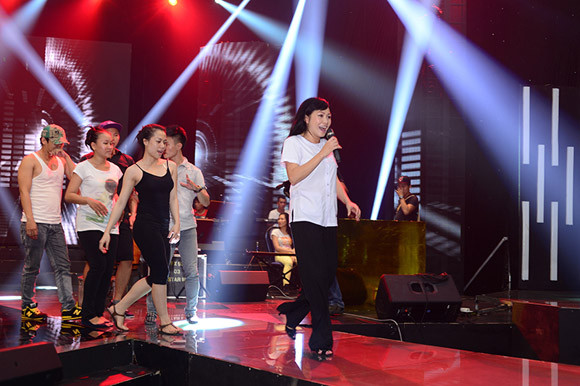 Phương Thanh "lộ" ảnh thân mật với Noo Phước Thịnh ảnh 3