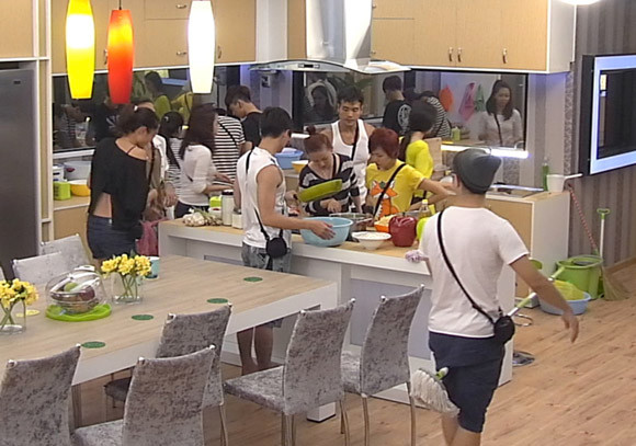 12 cá tính bước vào thử thách đầu tiên của Người giấu mặt ảnh 9