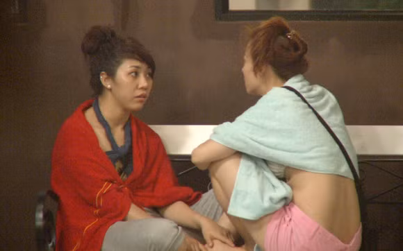 Hotgirl "Người giấu mặt" đắn đo khi tỏ tình với bạn đồng giới ảnh 7