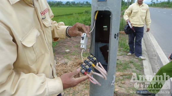 Nổ súng, rượt đuổi ôtô như phim trên Đại lộ Thăng Long ảnh 5