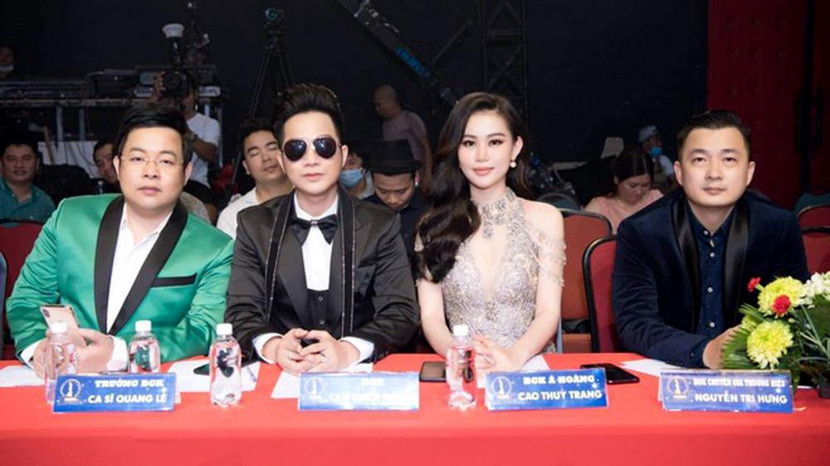 Ca sĩ Quang Lê tham gia vào thành phần "cầm cân nảy mực" đêm chung kết lùm xùm này