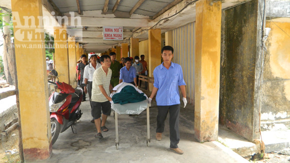 Vụ sản phụ, trẻ sơ sinh tử vong: Cách chức Phó trưởng khoa sản ảnh 1