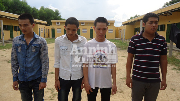 Băng trộm xe máy chuyên tẩy số khung, số máy sa lưới ảnh 1