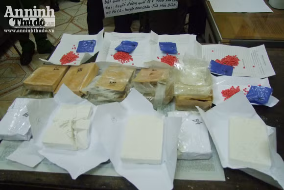 Bắt đầu nậu ma túy “ẵm” 5 bánh heroin, 1000 viên ma túy tổng hợp ảnh 2