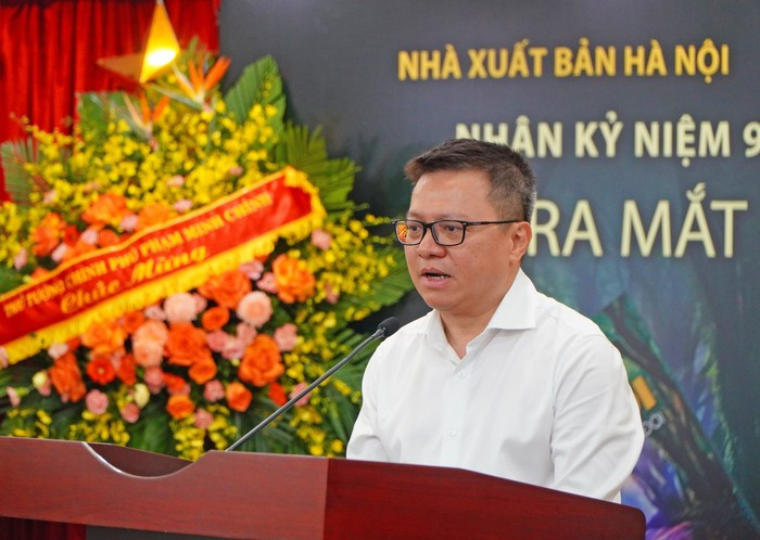 Đồng chí Lê Quốc Minh - Ủy viên Trung ương Đảng, Tổng Biên tập Báo Nhân dân, Chủ tịch Hội Nhà báo Việt Nam Đồng chí Lê Quốc Minh - Ủy viên Trung ương Đảng, Tổng Biên tập Báo Nhân dân, Chủ tịch Hội Nhà báo Việt Nam