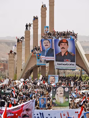 Rắc rối ngày trở về ảnh 1