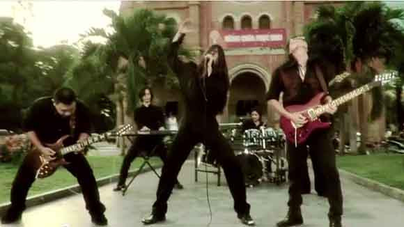 Sục sôi ý chí Việt với “Nối vòng tay lớn” bản Rock ảnh 3