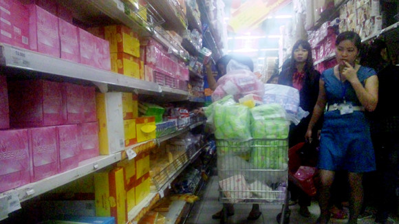 Phấp phỏng chờ thưởng Tết ảnh 1