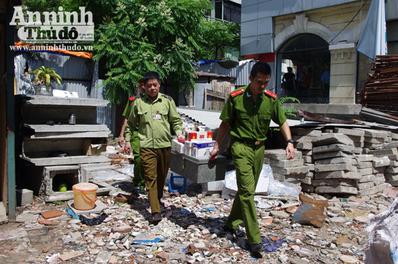 Phát hiện "kho" thuốc lá lậu, cách Hồ Gươm vài bước chân ảnh 7