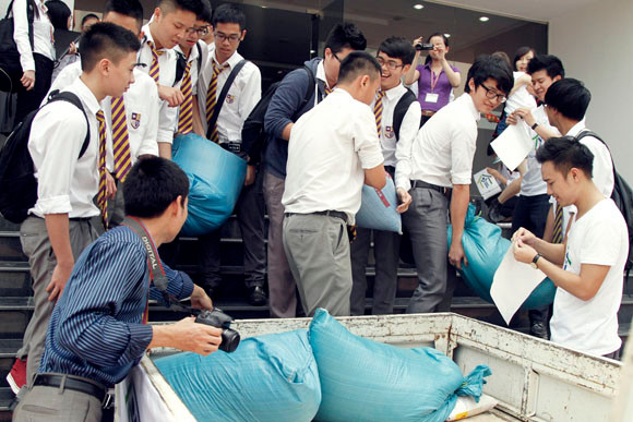 Giới trẻ hào hứng với chương trình "Gạo thật" ảnh 11