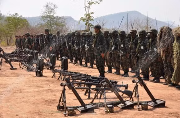 Thái Lan tổ chức diễn tập bắn đạn thật quy mô lớn ảnh 3