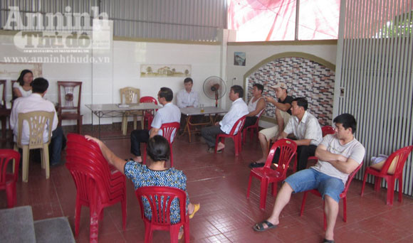 Đưa thi thể hai lao động "chui" chết tại Angola về Việt nam ảnh 3