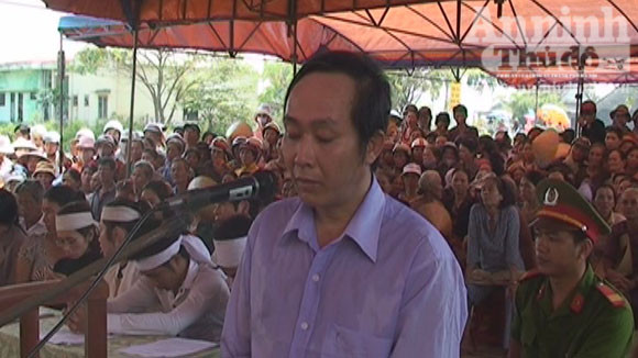 Đắng lòng phiên tòa 3 con ruột đề nghị tử hình cha ảnh 2