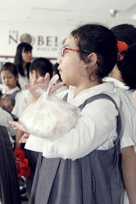 Giới trẻ hào hứng với chương trình "Gạo thật" ảnh 4