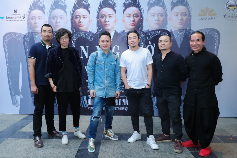 Tùng Dương và những cộng sư trẻ trong dự án âm nhạc "Human"