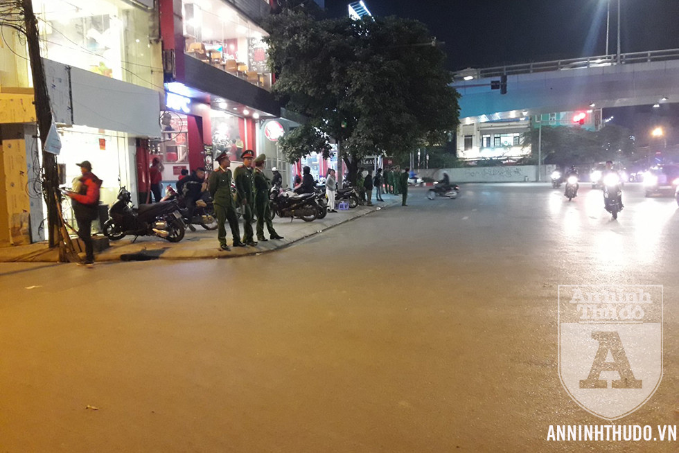 [TRỰC TIẾP] Chào đón những "người hùng" làm nên chiến thắng lịch sử tại SEA Games 30 ảnh 44
